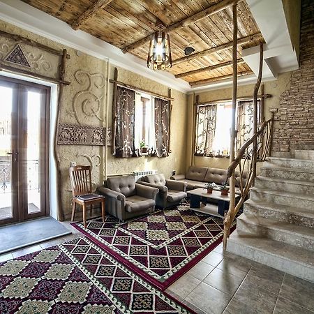 Ethno Boutique Hotel Ош Екстериор снимка