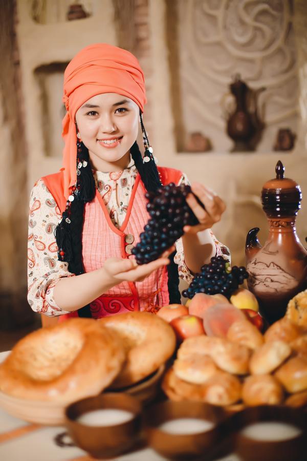 Ethno Boutique Hotel Ош Екстериор снимка