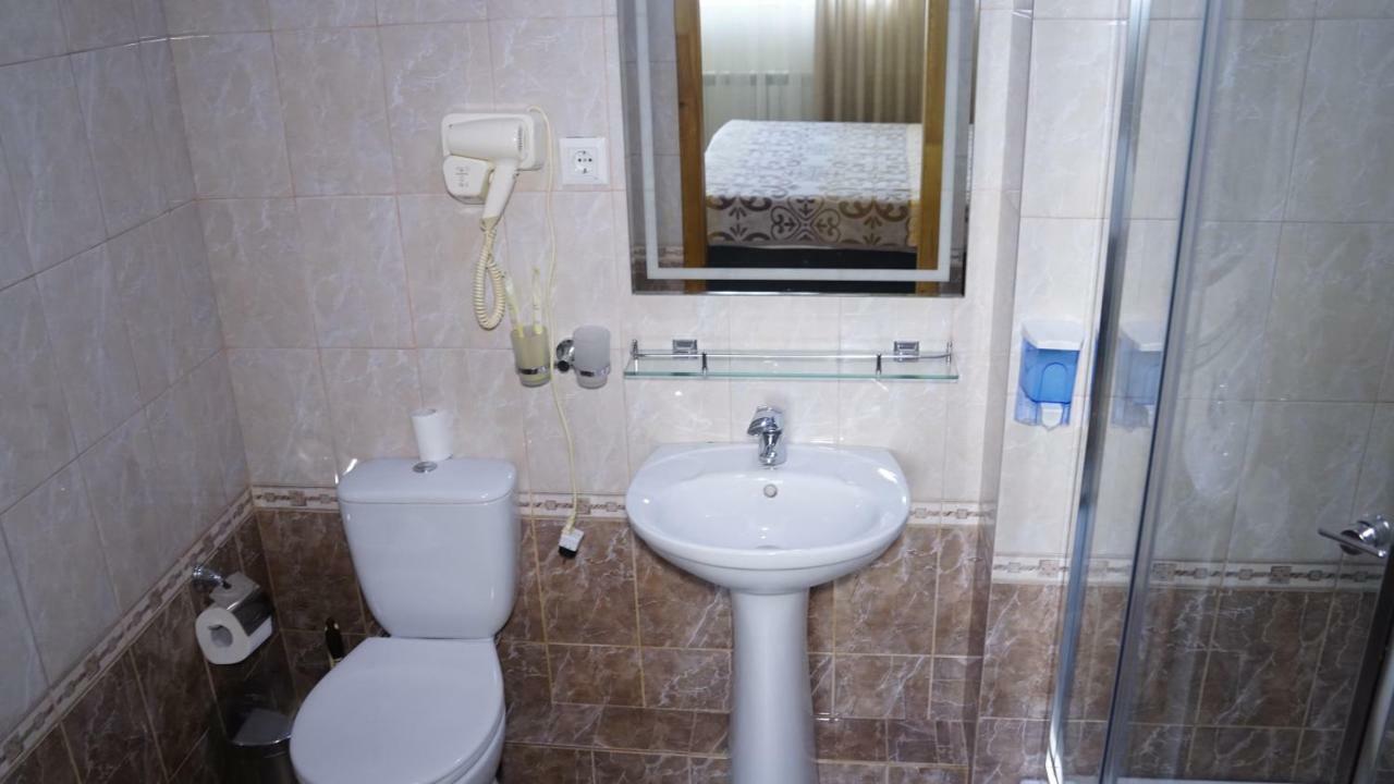 Ethno Boutique Hotel Ош Екстериор снимка
