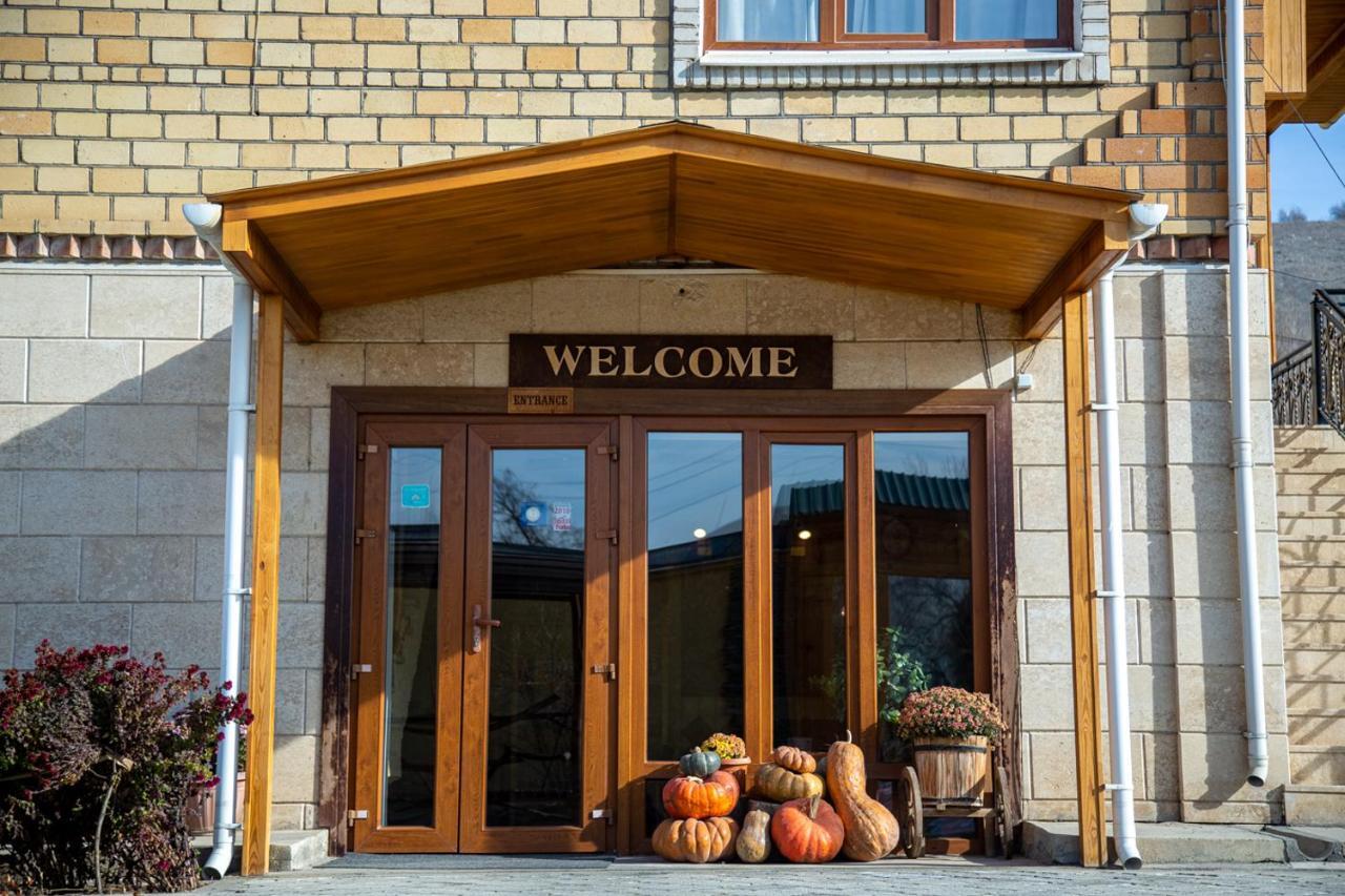 Ethno Boutique Hotel Ош Екстериор снимка